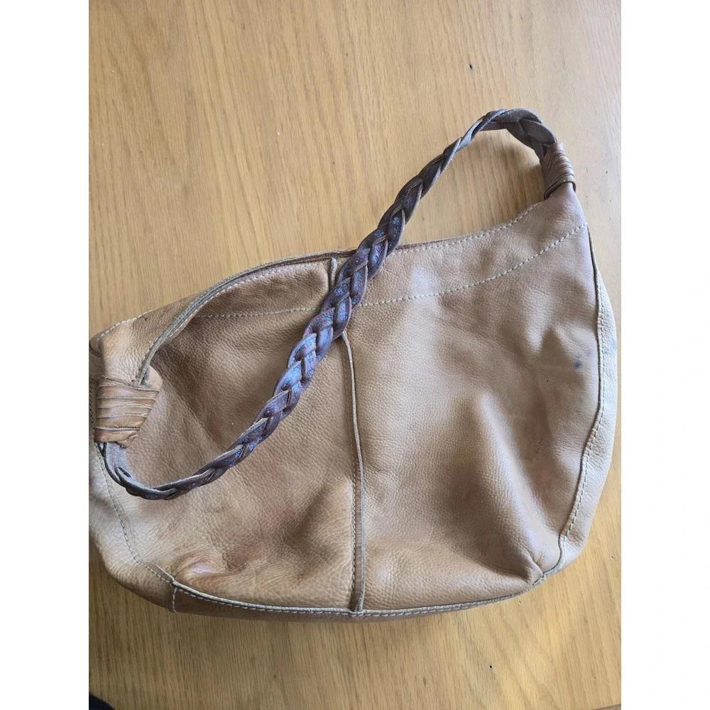 Fossil camel brown